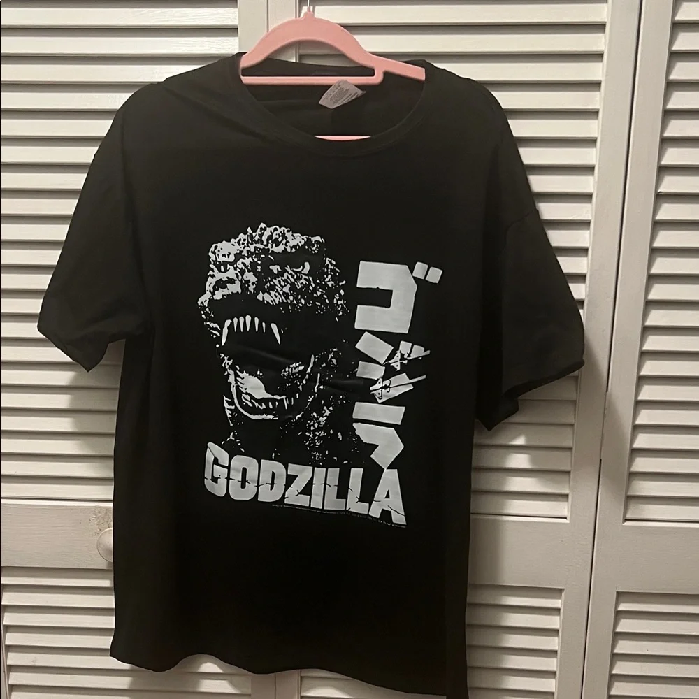 #1537**Unisex’s Black Godzilla Graphic T-Shirt - Picture 1 of 5